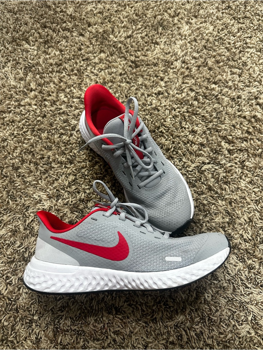 Nike Women’s Gray Athletic Shoes with Red Interior - Picture 2 of 4